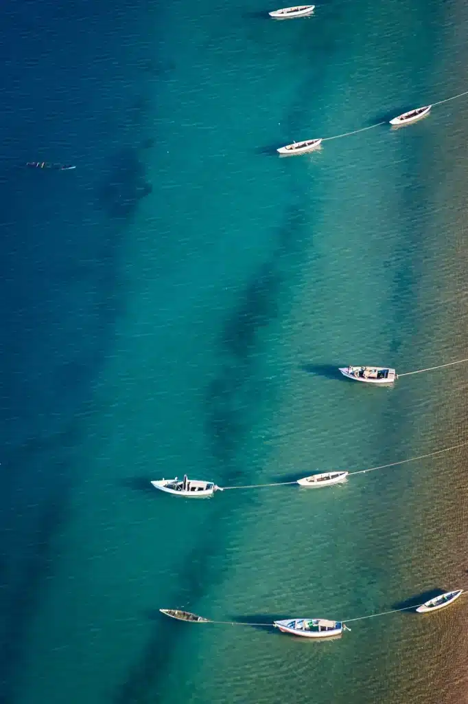 Malawi - Lake Malawi - boats in sea